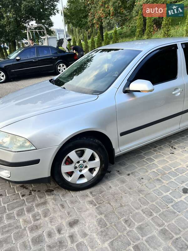 Универсал Skoda Octavia 2006 в Львове