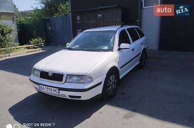Универсал Skoda Octavia 1999 в 