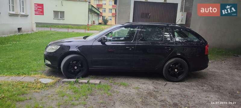 Універсал Skoda Octavia 2011 в Миколаєві