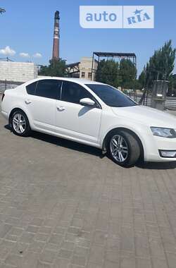 Лифтбек Skoda Octavia 2016 в Доброполье