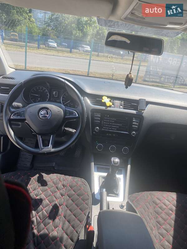 Ліфтбек Skoda Octavia 2016 в Добропіллі