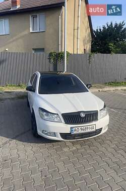 Лифтбек Skoda Octavia 2012 в 
