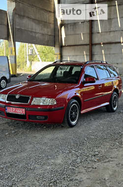 Универсал Skoda Octavia 2009 в Луцке