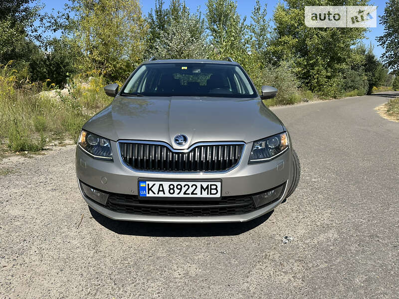 Универсал Skoda Octavia 2014 в Крюковщине