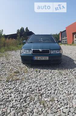 Лифтбек Skoda Octavia 1997 в Чернигове