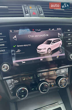 Універсал Skoda Octavia 2017 в Острозі