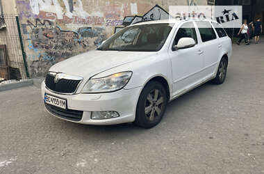 Універсал Skoda Octavia 2009 в Львові