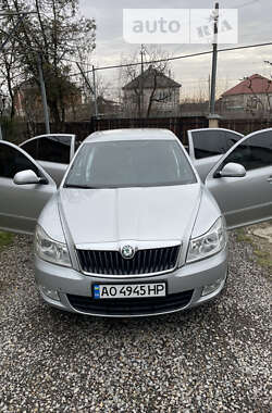 Лифтбек Skoda Octavia 2010 в Виноградове