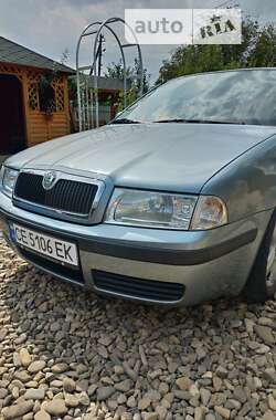 Лифтбек Skoda Octavia 2006 в Черновцах