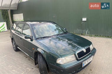 Универсал Skoda Octavia 2000 в 