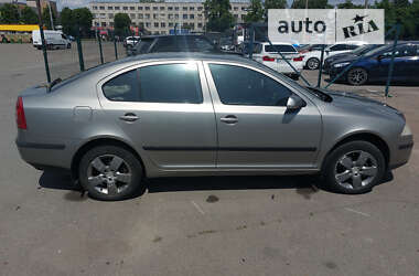 Лифтбек Skoda Octavia 2007 в Киеве