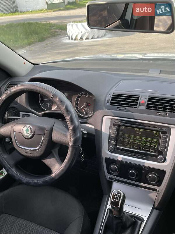 Ліфтбек Skoda Octavia 2012 в Монастирищеві фото 15 Ліфтбек Skoda Octavia 2012 в Монастирищеві