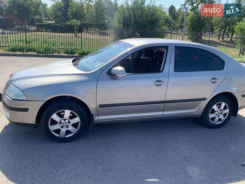 Ліфтбек Skoda Octavia 2007 в Дніпрі