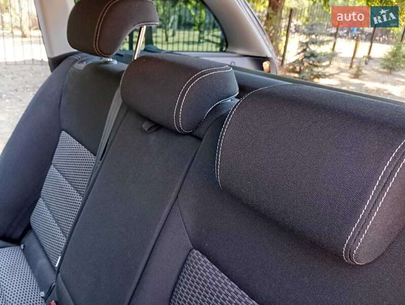 Универсал Skoda Octavia 2011 в Борзне