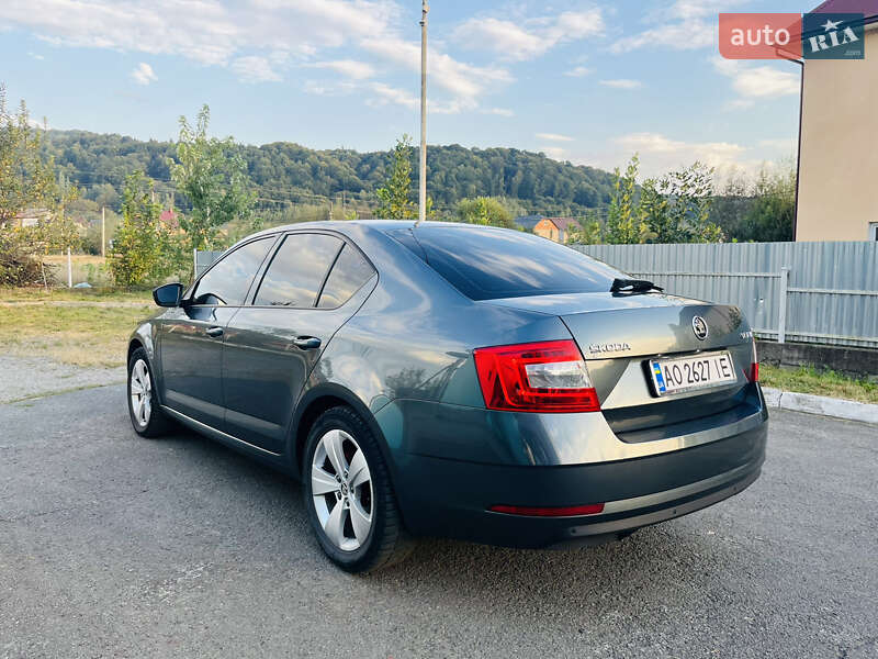 Ліфтбек Skoda Octavia 2019 в Тячеві