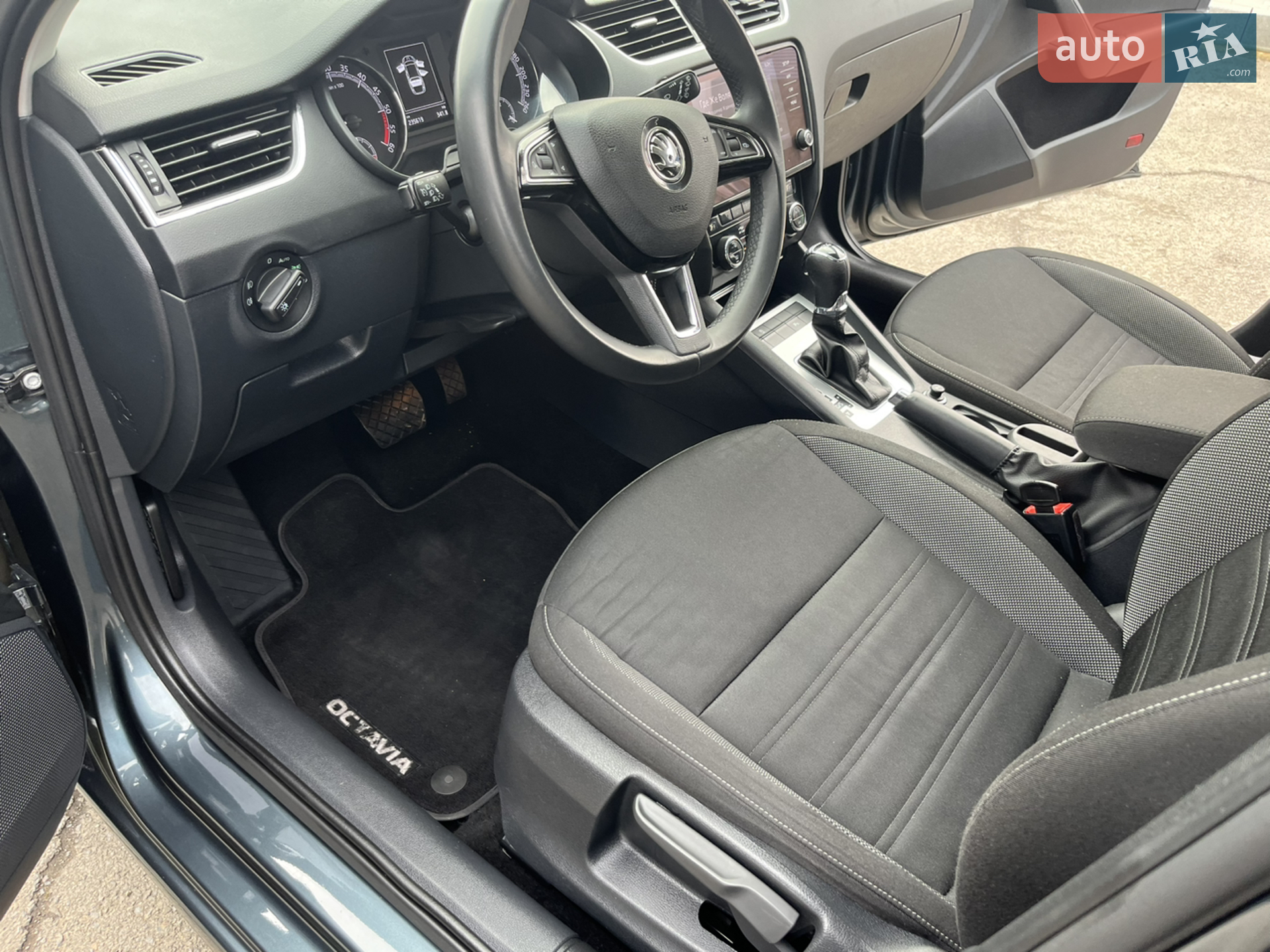2019 Skoda Octavia - мініатюра 94