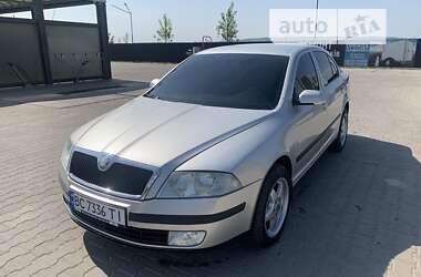 Ліфтбек Skoda Octavia 2006 в Жовкві