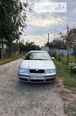 Лифтбек Skoda Octavia 2003 в Городне