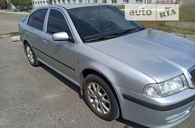 Ліфтбек Skoda Octavia 2009 в Дніпрі