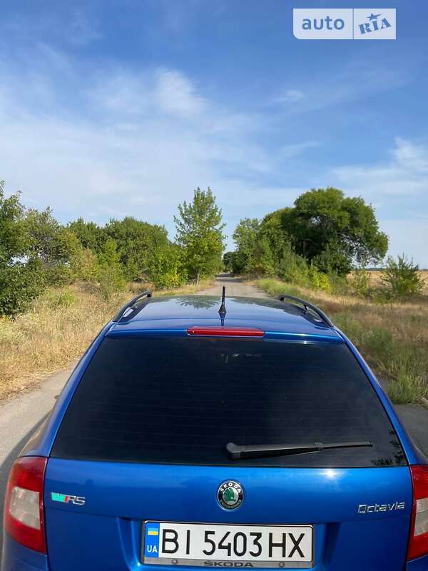 Універсал Skoda Octavia 2010 в Нових Санжарах
