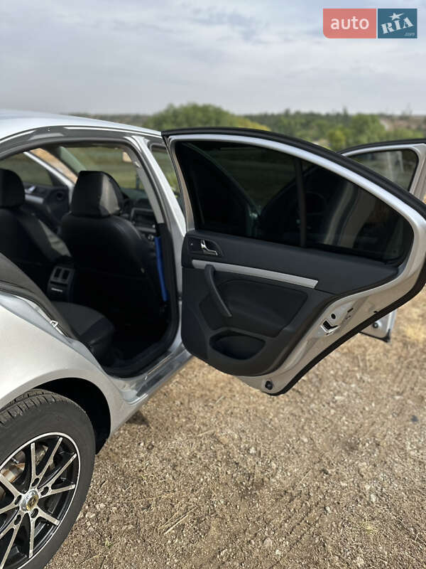 Лифтбек Skoda Octavia 2012 в Кропивницком