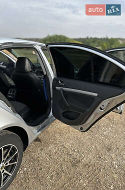 Лифтбек Skoda Octavia 2012 в 