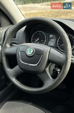 Лифтбек Skoda Octavia 2012 в 