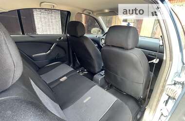 Лифтбек Skoda Octavia 2010 в Овруче