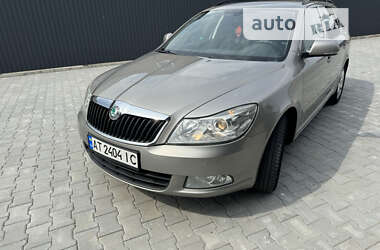 Универсал Skoda Octavia 2012 в Залещиках