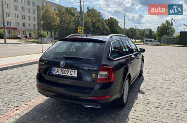 Универсал Skoda Octavia 2016 в Чернигове