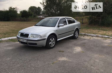 Лифтбек Skoda Octavia 2002 в Носовке