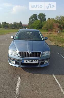 Лифтбек Skoda Octavia 2007 в Староконстантинове