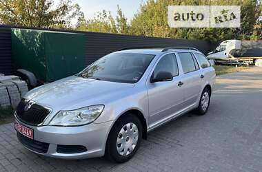 Универсал Skoda Octavia 2010 в Радивилове