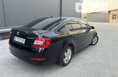 Лифтбек Skoda Octavia 2015 в 