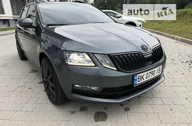 Универсал Skoda Octavia 2017 в Львове