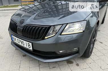 Универсал Skoda Octavia 2017 в Львове