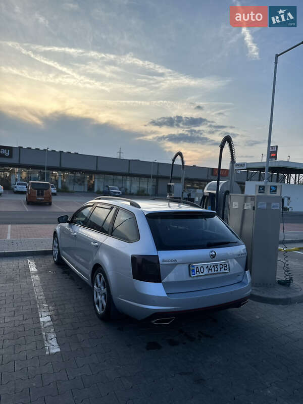 Универсал Skoda Octavia 2014 в Тячеве фото 3 Универсал Skoda Octavia 2014 в Тячеве