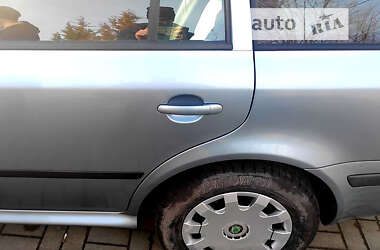 Универсал Skoda Octavia 2003 в 