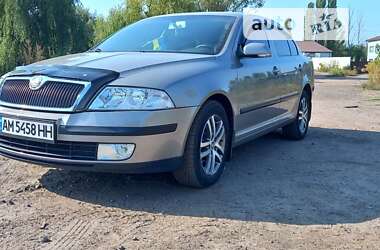 Лифтбек Skoda Octavia 2007 в Житомире