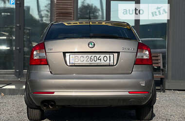 Лифтбек Skoda Octavia 2009 в Львове