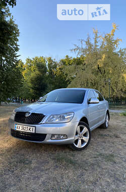 Ліфтбек Skoda Octavia 2010 в Харкові