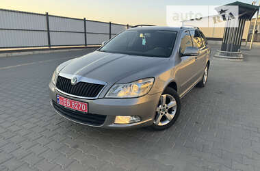 Універсал Skoda Octavia 2013 в Луцьку