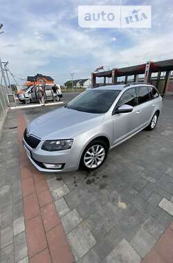 Универсал Skoda Octavia 2016 в Хусте