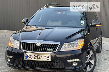 Універсал Skoda Octavia 2010 в Дрогобичі