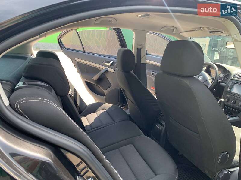Ліфтбек Skoda Octavia 2006 в Новодністровську фото 14 Ліфтбек Skoda Octavia 2006 в Новодністровську