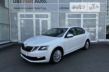 Лифтбек Skoda Octavia 2017 в Киеве