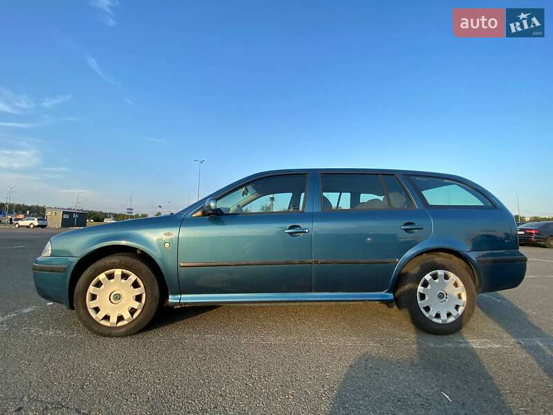 Універсал Skoda Octavia 2002 в Києві