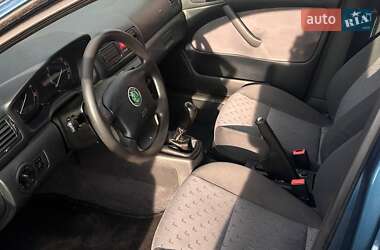 Универсал Skoda Octavia 2002 в 