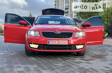 Універсал Skoda Octavia 2015 в Луцьку