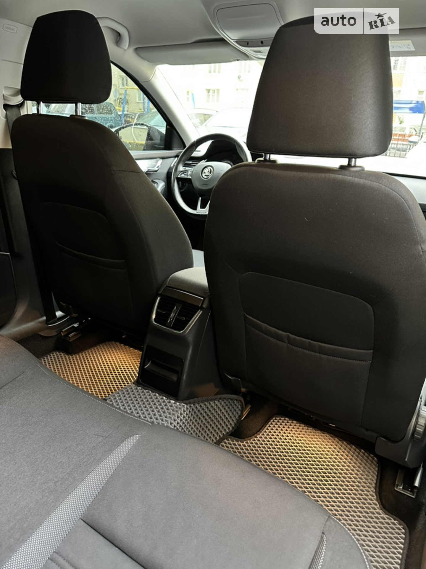 2018 Skoda Octavia - мініатюра 26